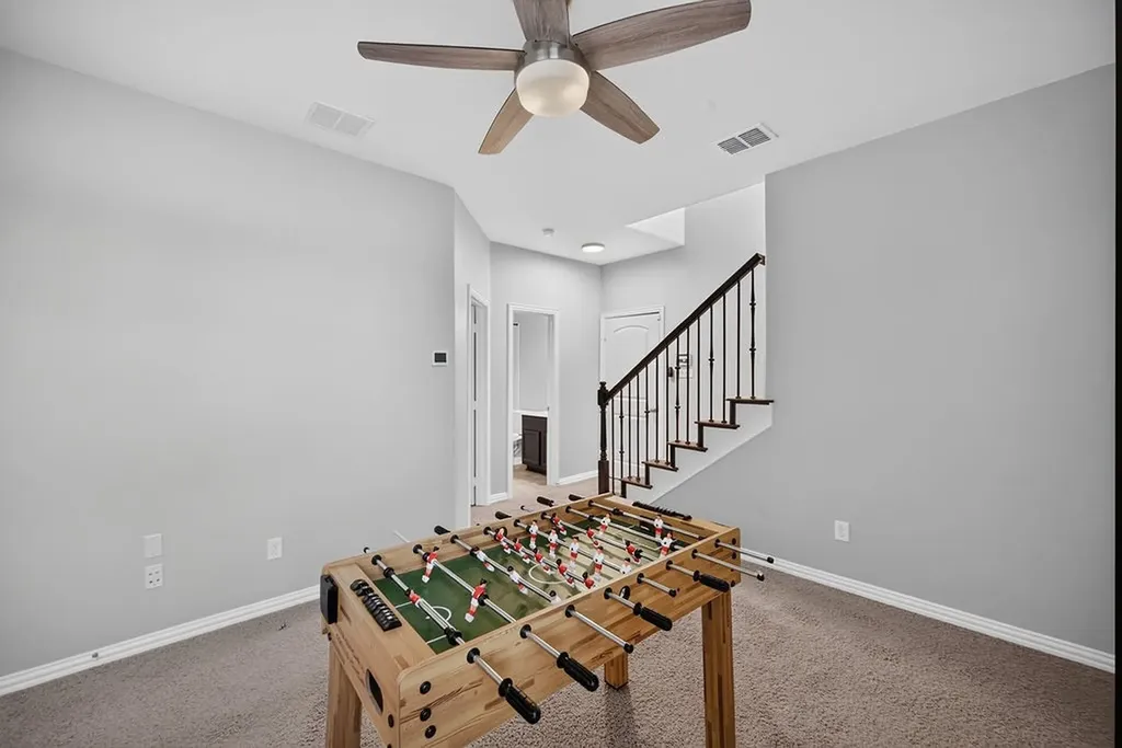7880 Oxer Drive Irving TX 75063