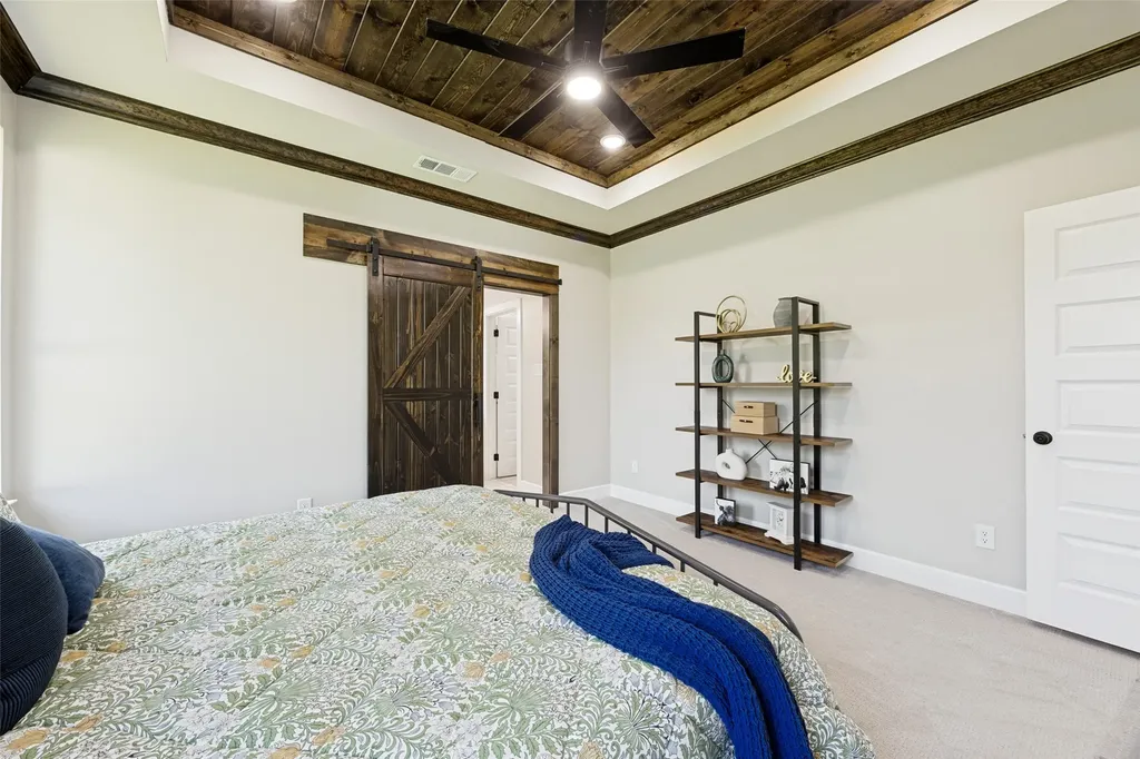 310 Cottonwood Leonard TX 75452