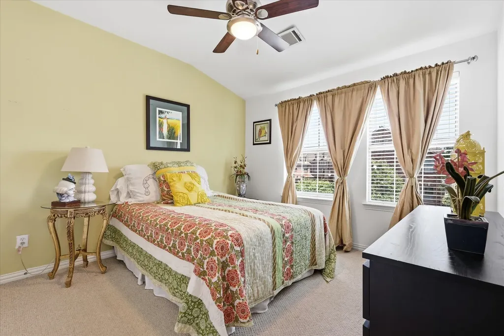 1404 Biltmore Lane Irving TX 75063
