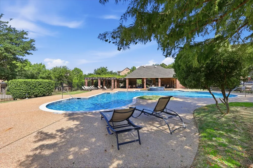 1404 Biltmore Lane Irving TX 75063