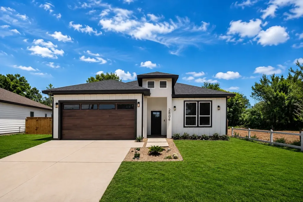 2806 Carter Street Dallas TX 75210