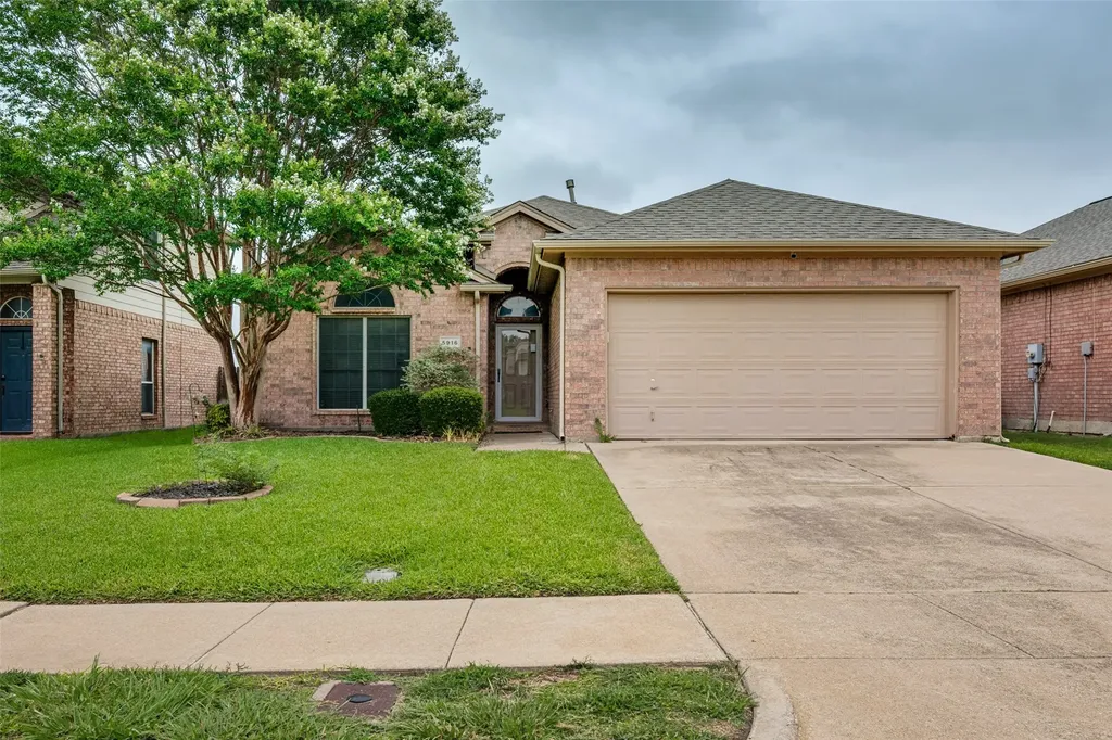 5916 Big Flat Drive Fort Worth TX 76131
