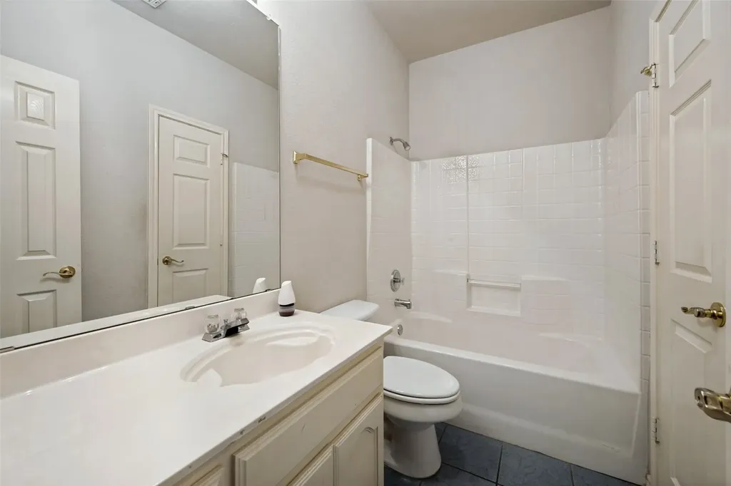 5916 Big Flat Drive Fort Worth TX 76131