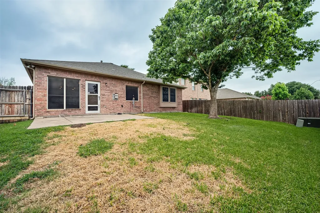 5916 Big Flat Drive Fort Worth TX 76131
