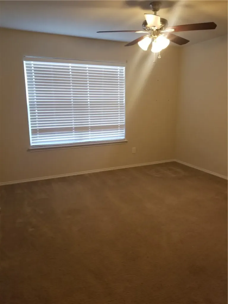 924 Bentwood Trail Grand Prairie TX 75052