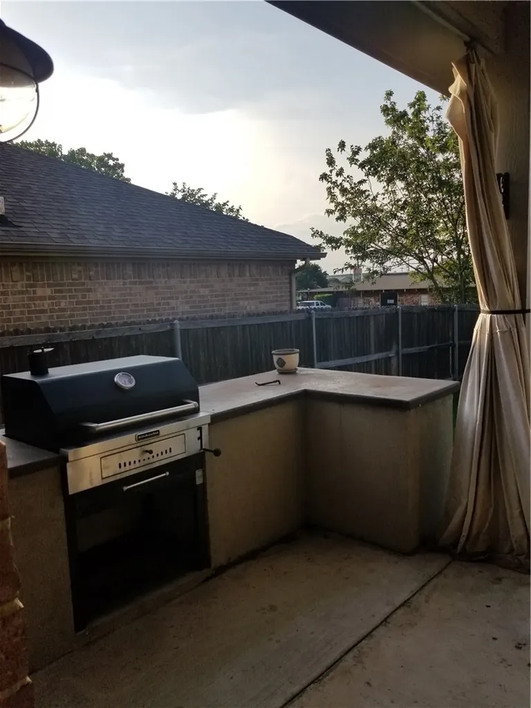 924 Bentwood Trail Grand Prairie TX 75052
