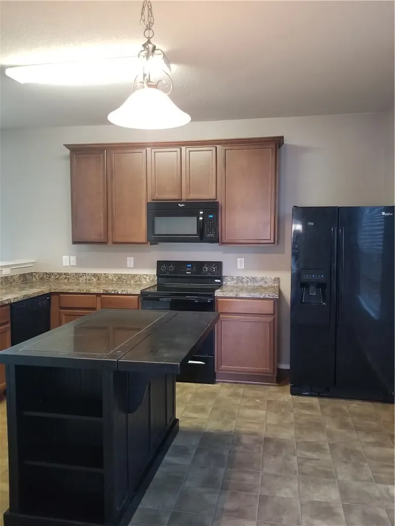 924 Bentwood Trail Grand Prairie TX 75052