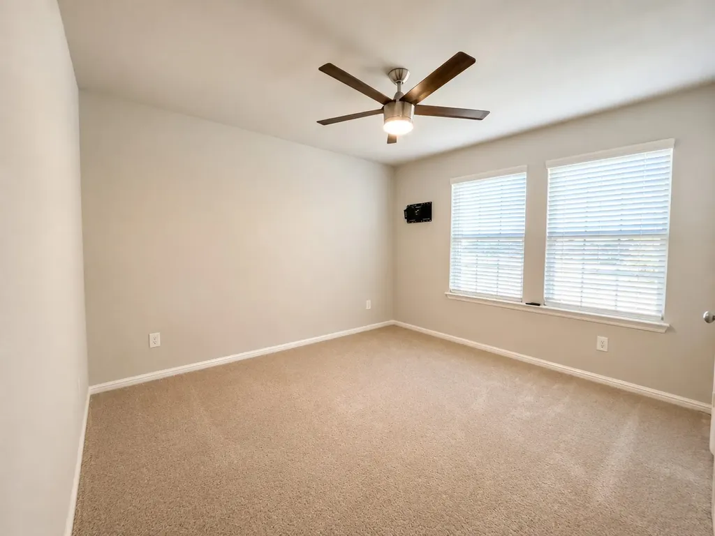 3720 Yarrow Drive Denton TX 76226