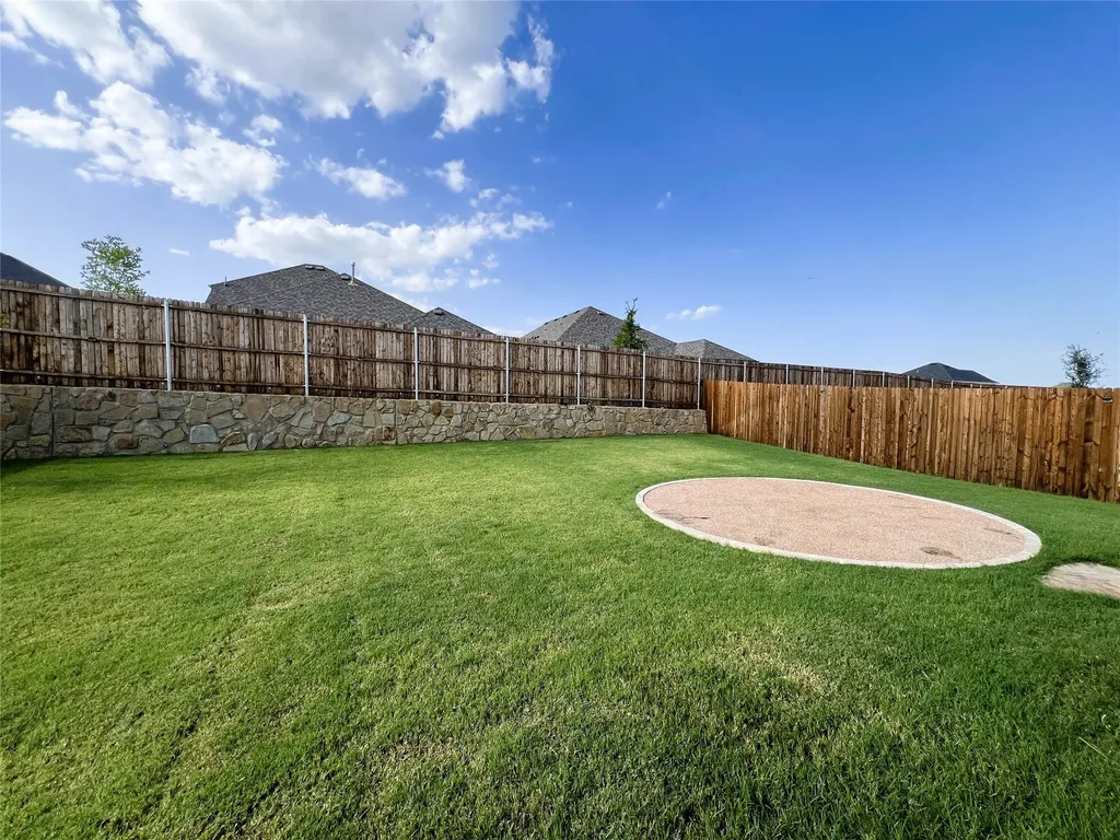3720 Yarrow Drive Denton TX 76226