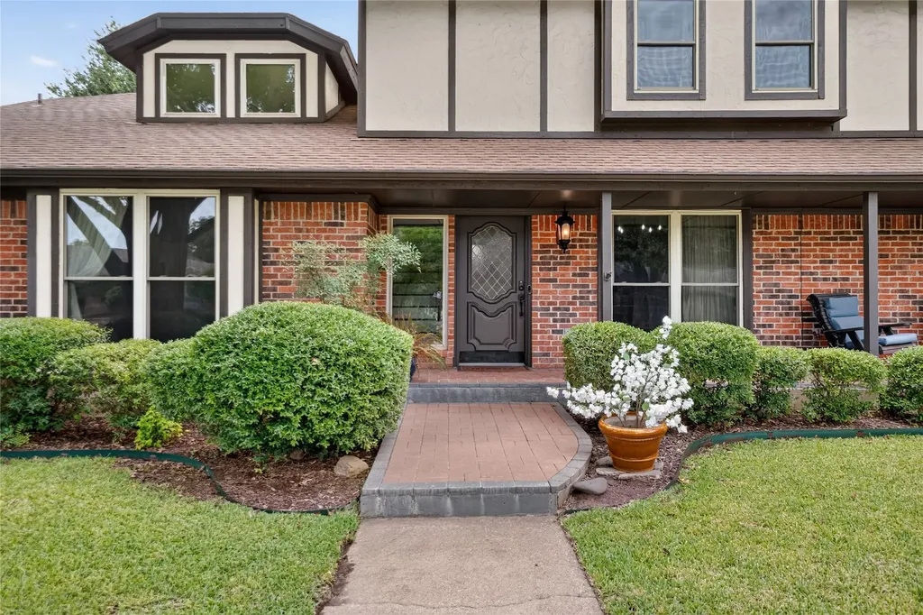 222 Inverness Drive Trophy Club TX 76262