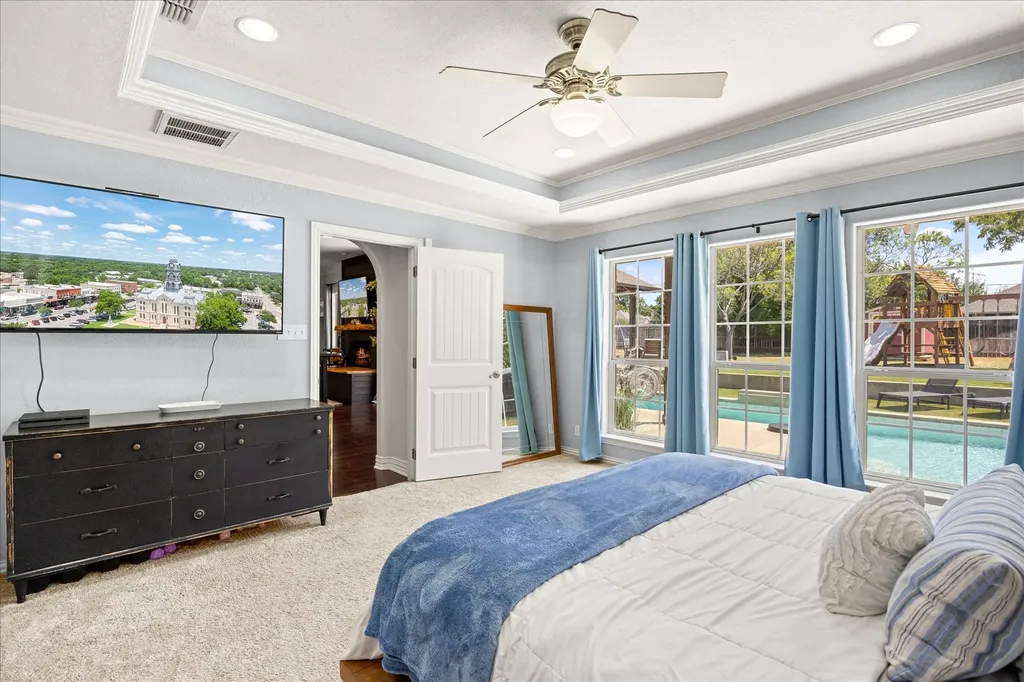 3930 Buena Vista Circle Granbury TX 76049