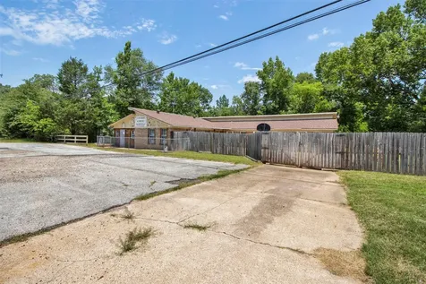413 State Highway 323 E Overton TX 75684