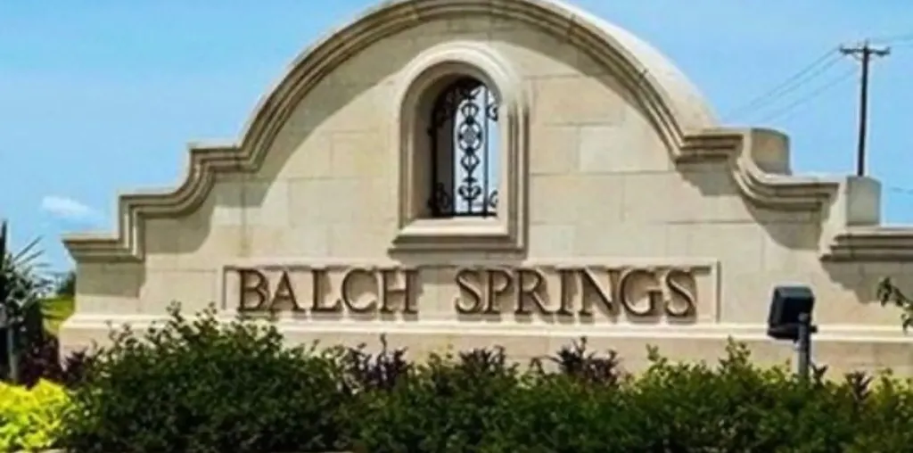 3016 Deepwell Road Balch Springs TX 75180