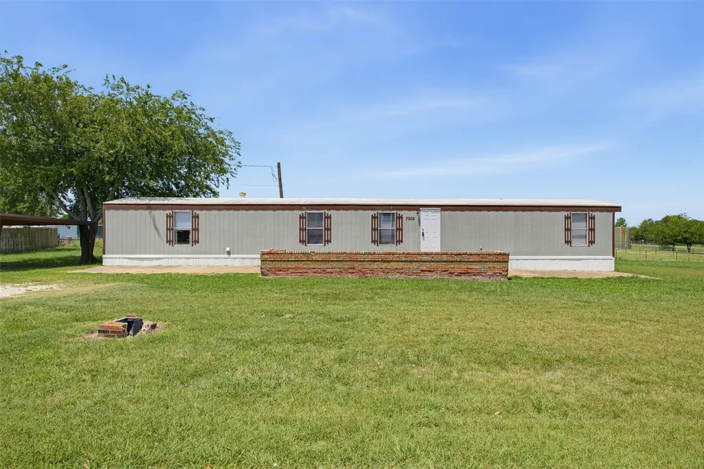7305 Walden Drive Joshua TX 76058