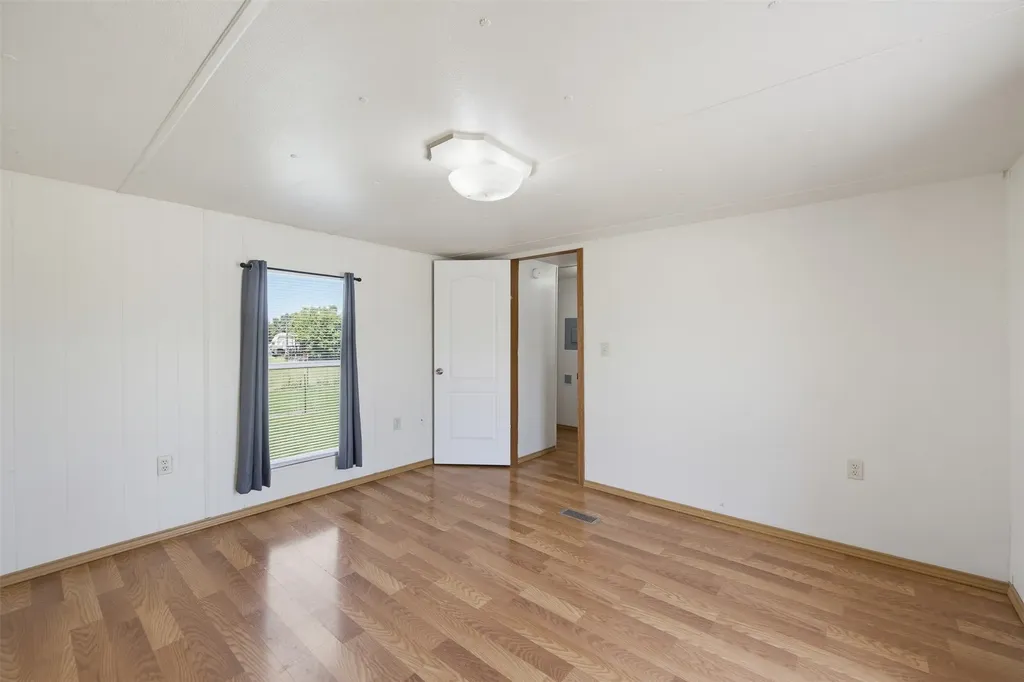 7305 Walden Drive Joshua TX 76058