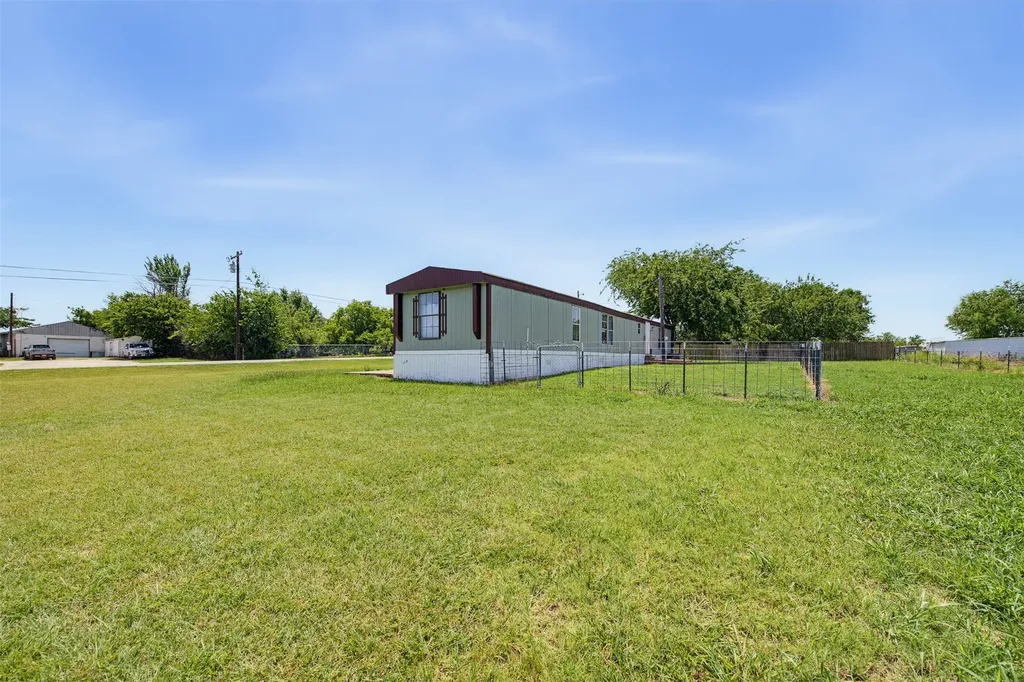 7305 Walden Drive Joshua TX 76058