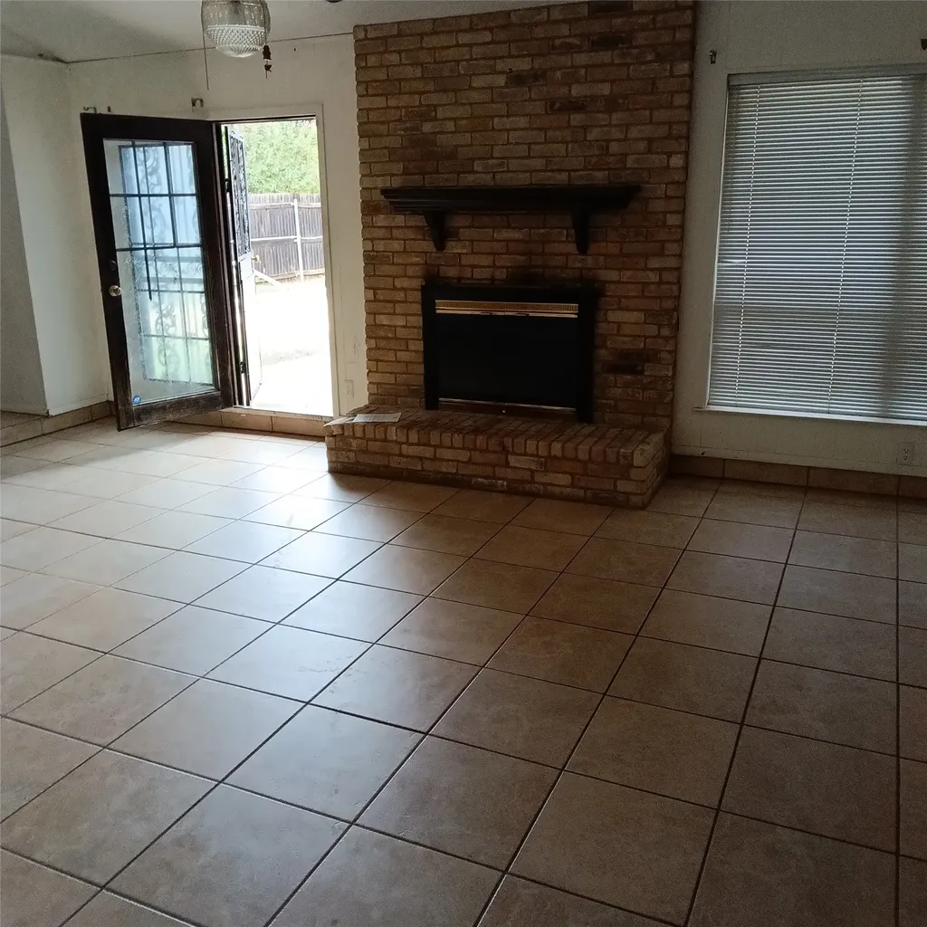 5013 Cordova Avenue Fort Worth TX 76132
