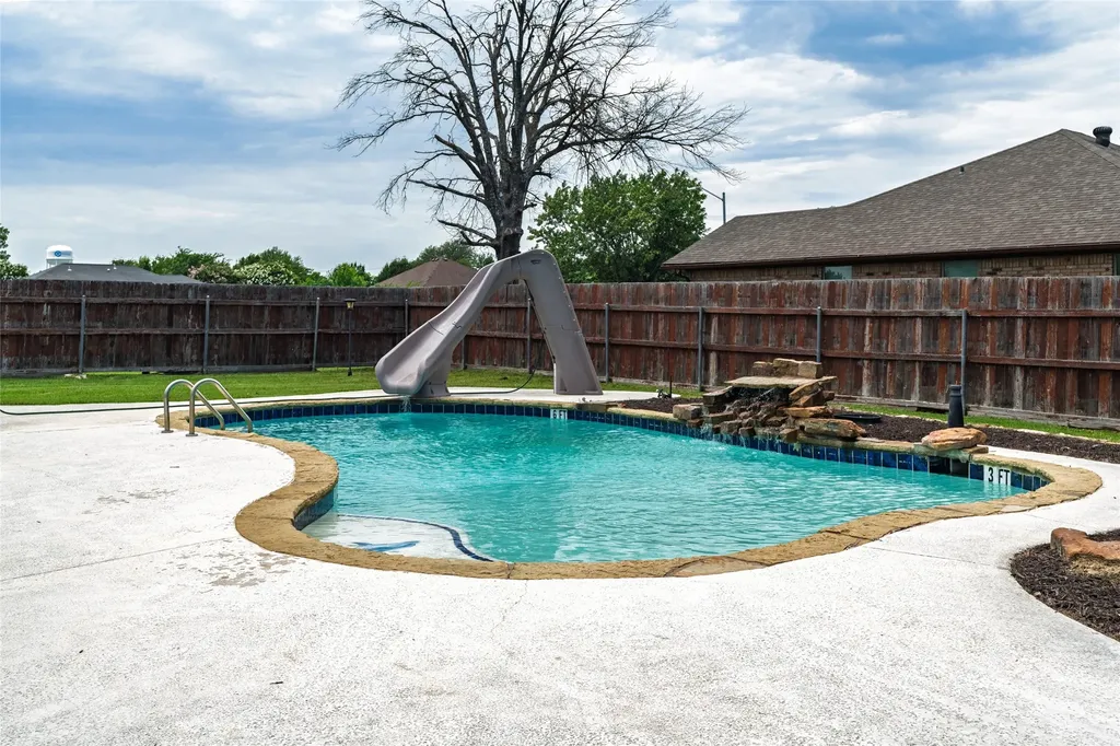 608 Aldridge Street Commerce TX 75428
