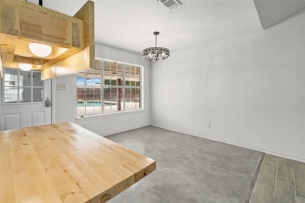 608 Aldridge Street Commerce TX 75428