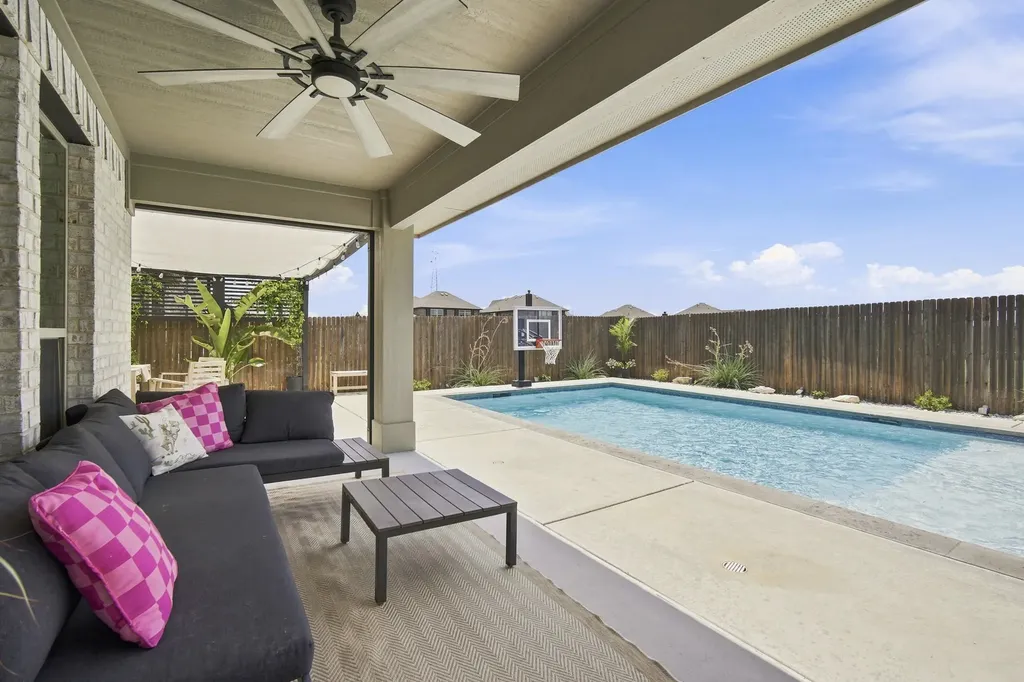 4809 Windfern Way Midlothian TX 76065