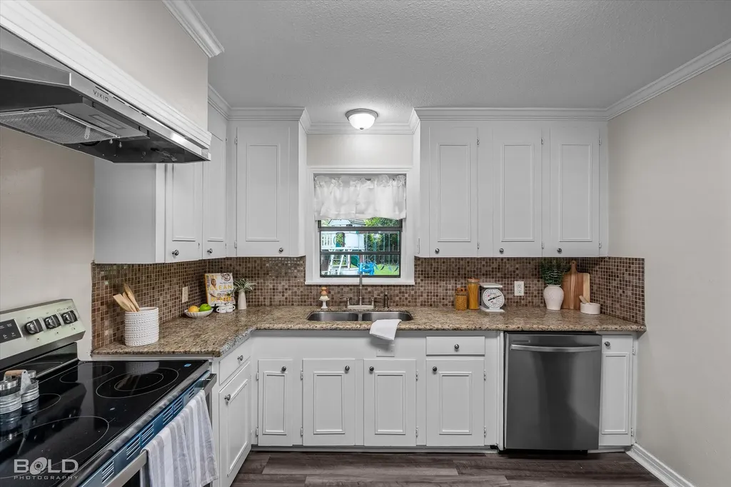 4726 Akard Avenue Shreveport LA 71105