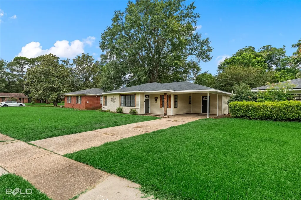 4726 Akard Avenue Shreveport LA 71105