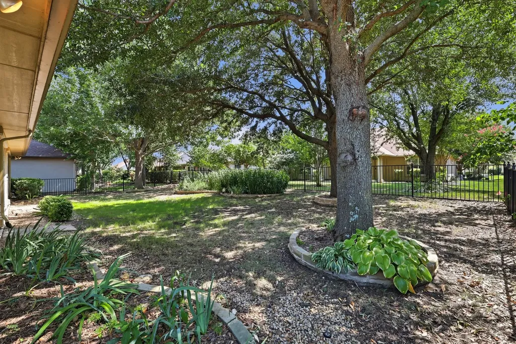 10509 Cascade Drive Denton TX 76207