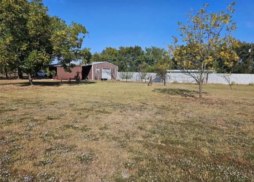 1347 Farm Road 38 S Brookston TX 75421