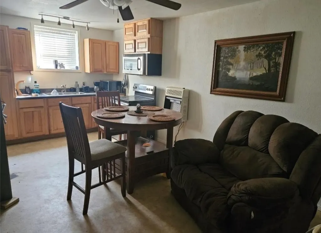 1347 Farm Road 38 S Brookston TX 75421