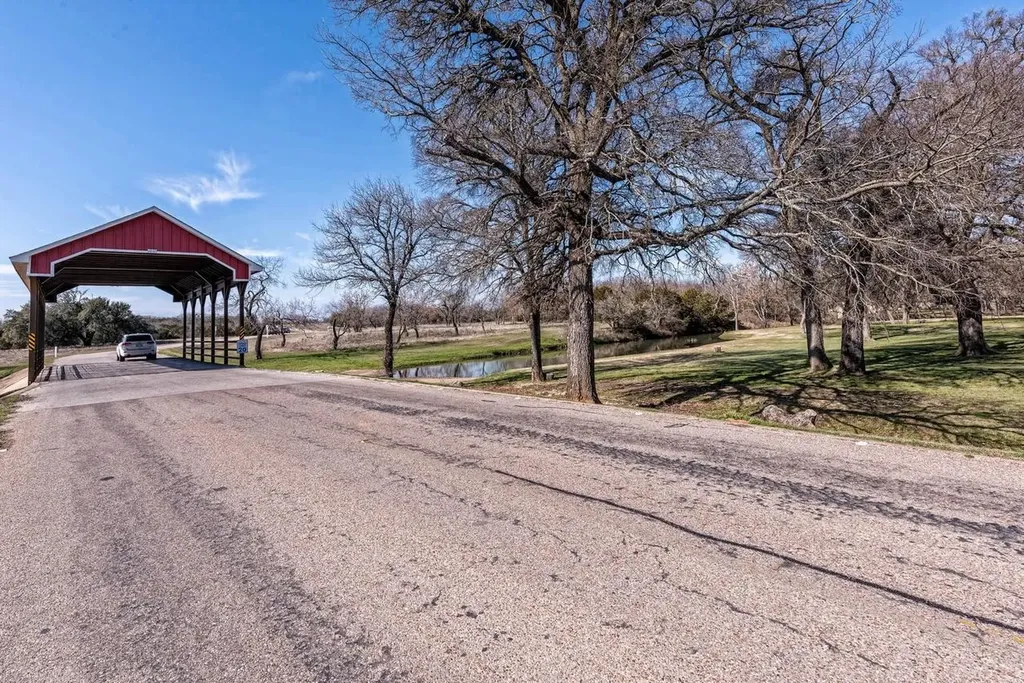 42027 Preston Trail Whitney TX 76692