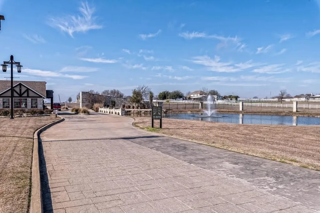 42027 Preston Trail Whitney TX 76692