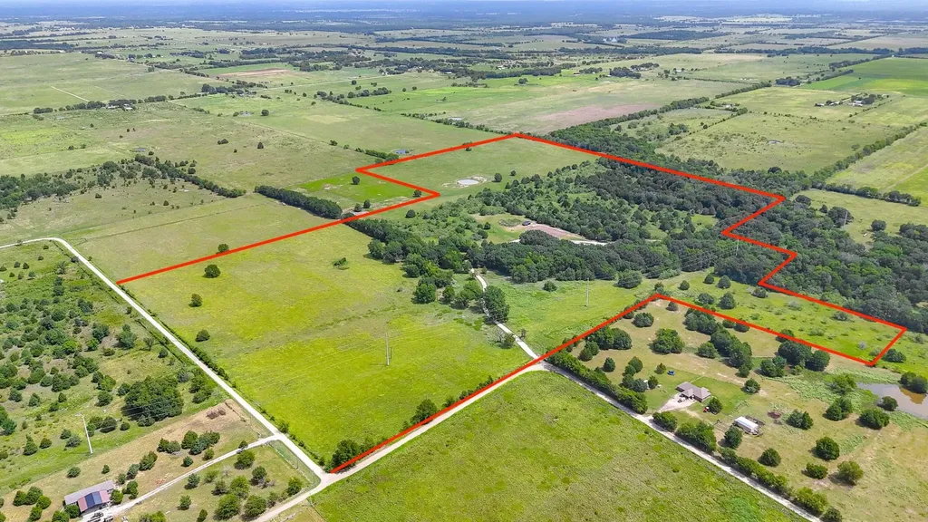 315 County Road 2240 Kerens TX 75144