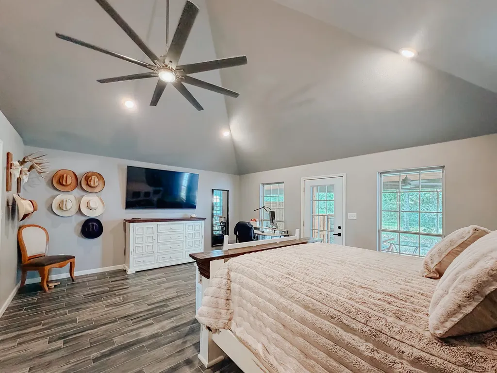 315 County Road 2240 Kerens TX 75144