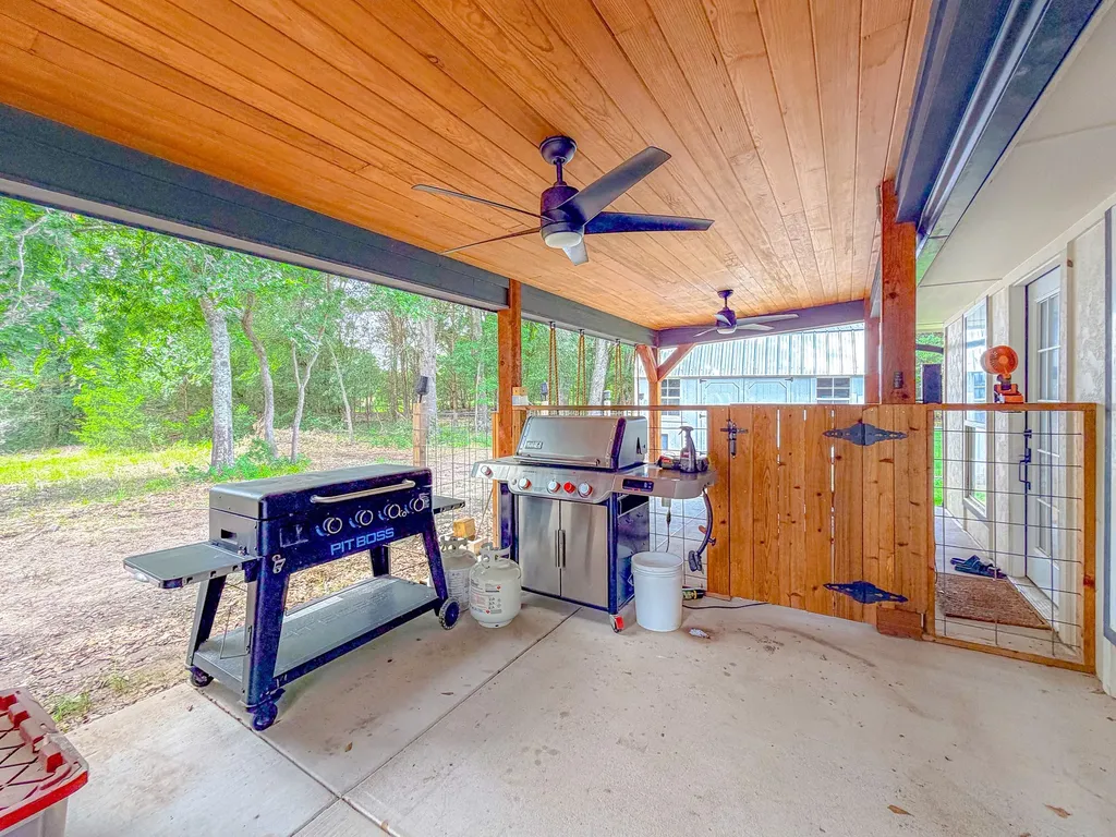 315 County Road 2240 Kerens TX 75144
