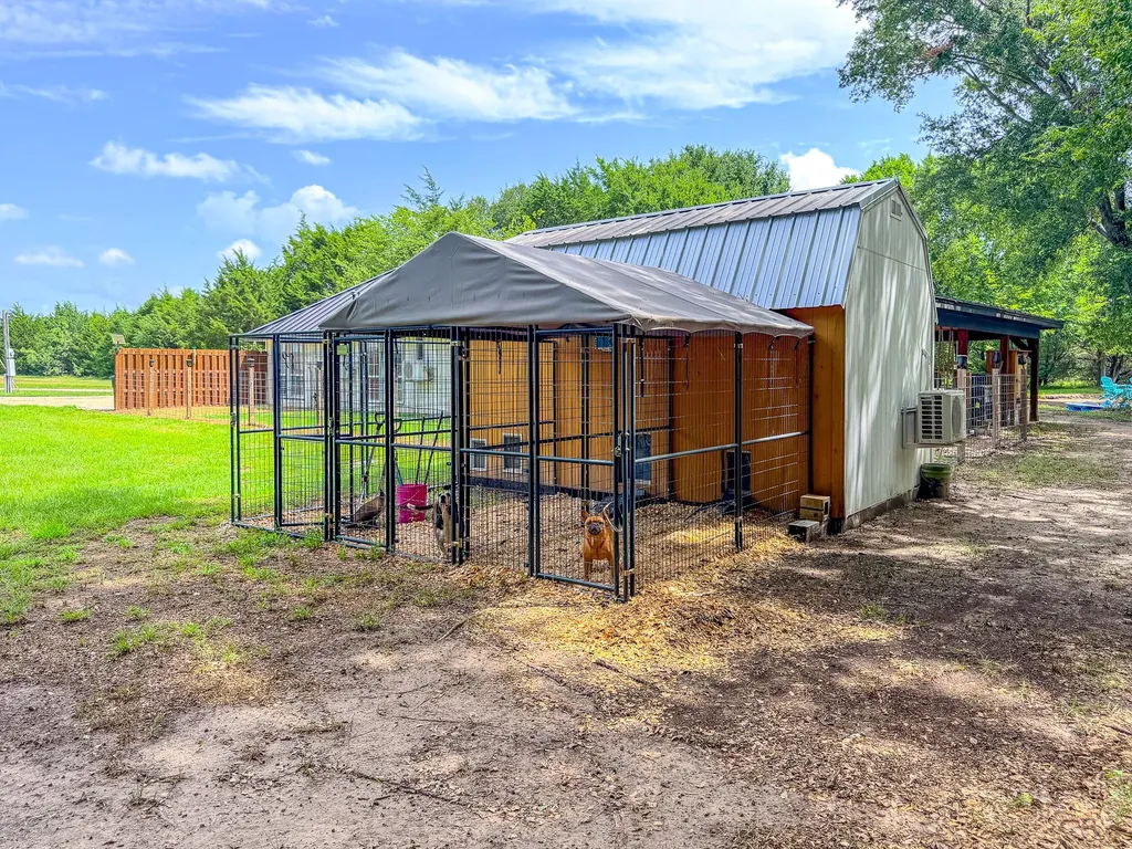 315 County Road 2240 Kerens TX 75144