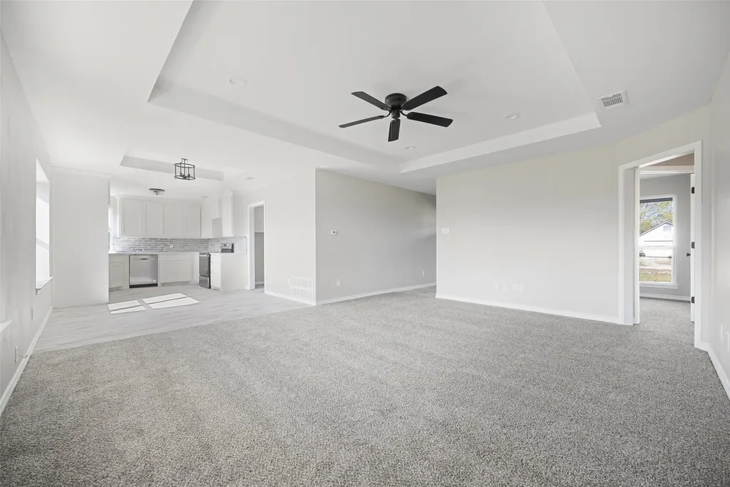 2538 County Road 3127 Greenville TX 75402