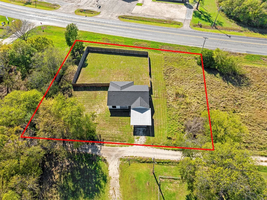 2538 County Road 3127 Greenville TX 75402