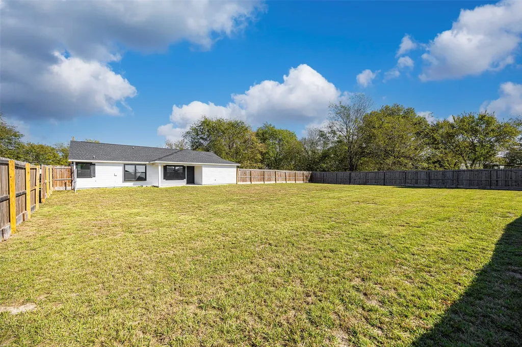 2538 County Road 3127 Greenville TX 75402