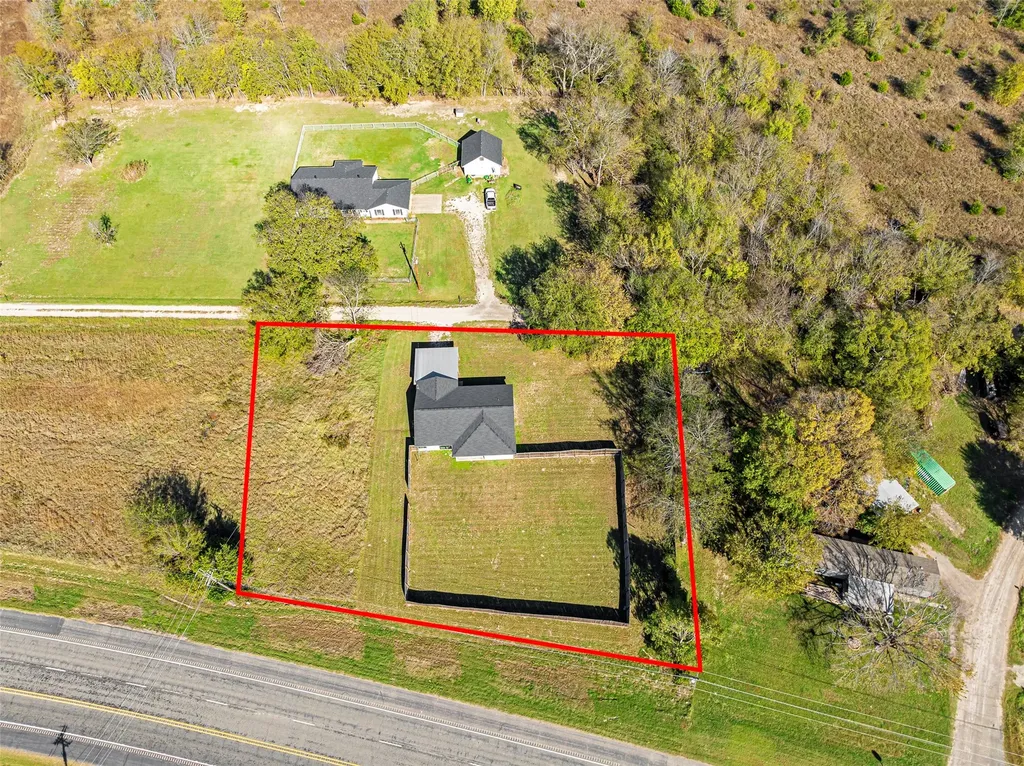 2538 County Road 3127 Greenville TX 75402