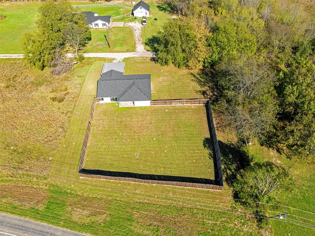 2538 County Road 3127 Greenville TX 75402