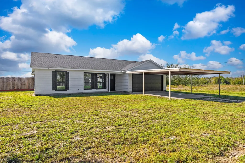 2538 County Road 3127 Greenville TX 75402
