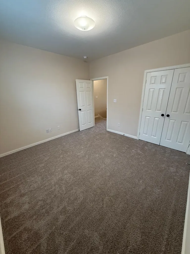 6406 Shakespeare Place Dallas TX 75252