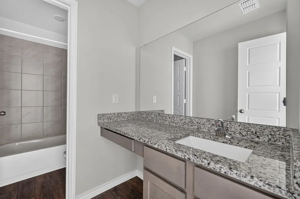 123 Honey Bee Drive Cleburne TX 76031