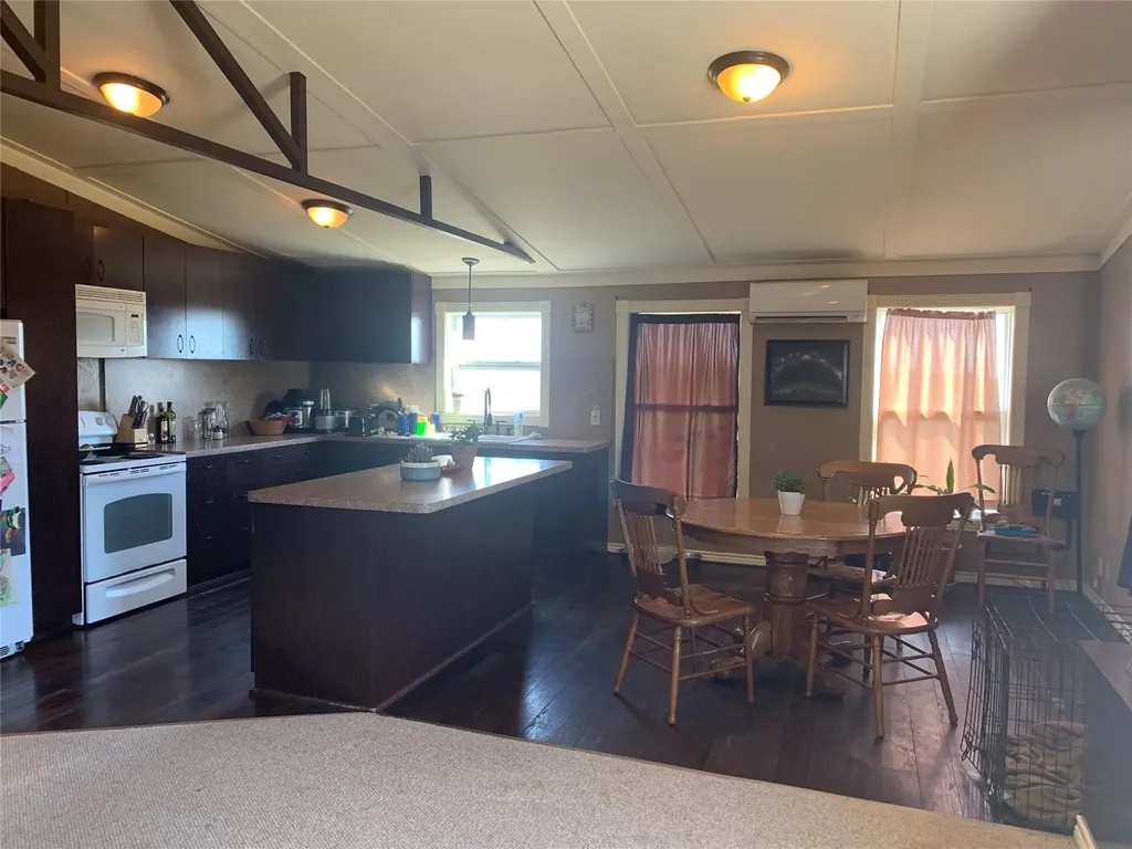 4126 County Road 4111 Campbell TX 75422