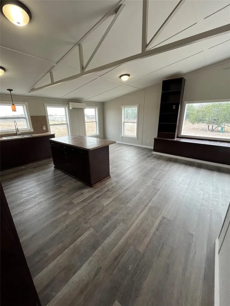 4126 County Road 4111 Campbell TX 75422