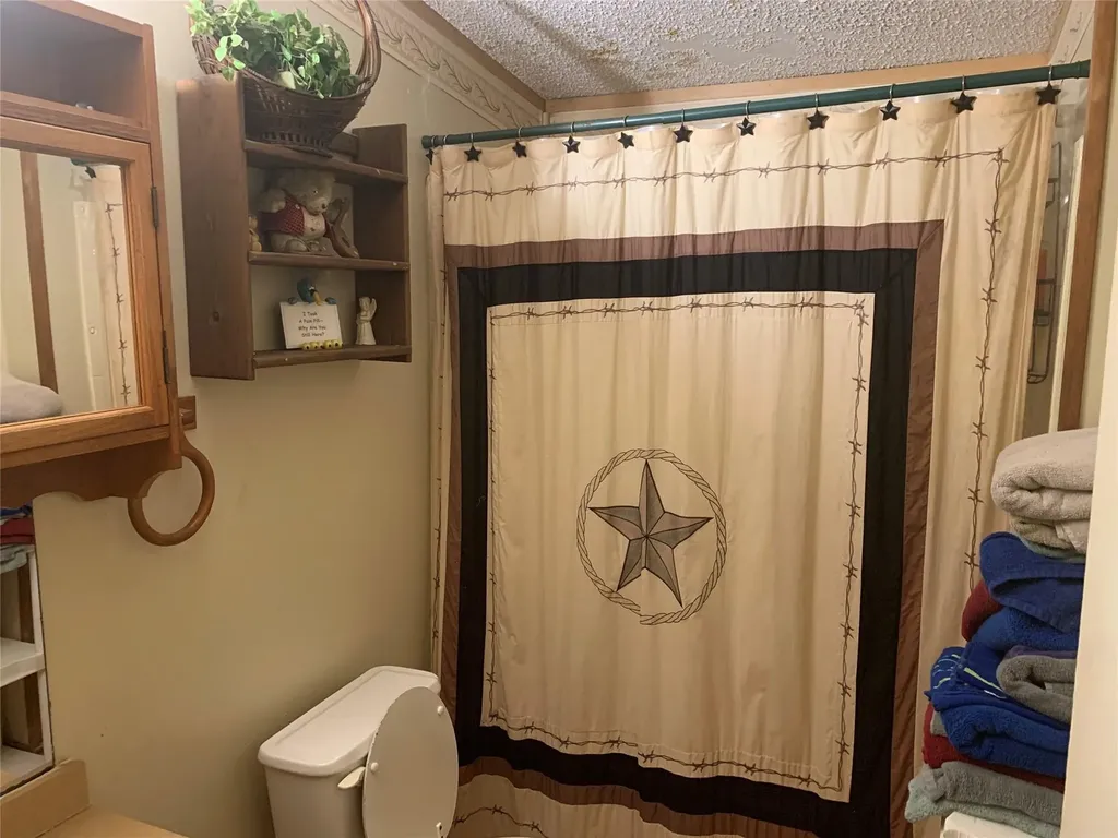 4126 County Road 4111 Campbell TX 75422