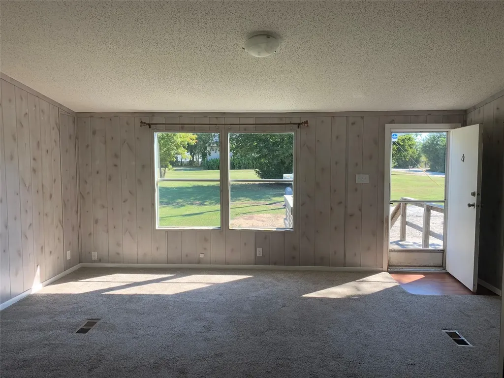4126 County Road 4111 Campbell TX 75422