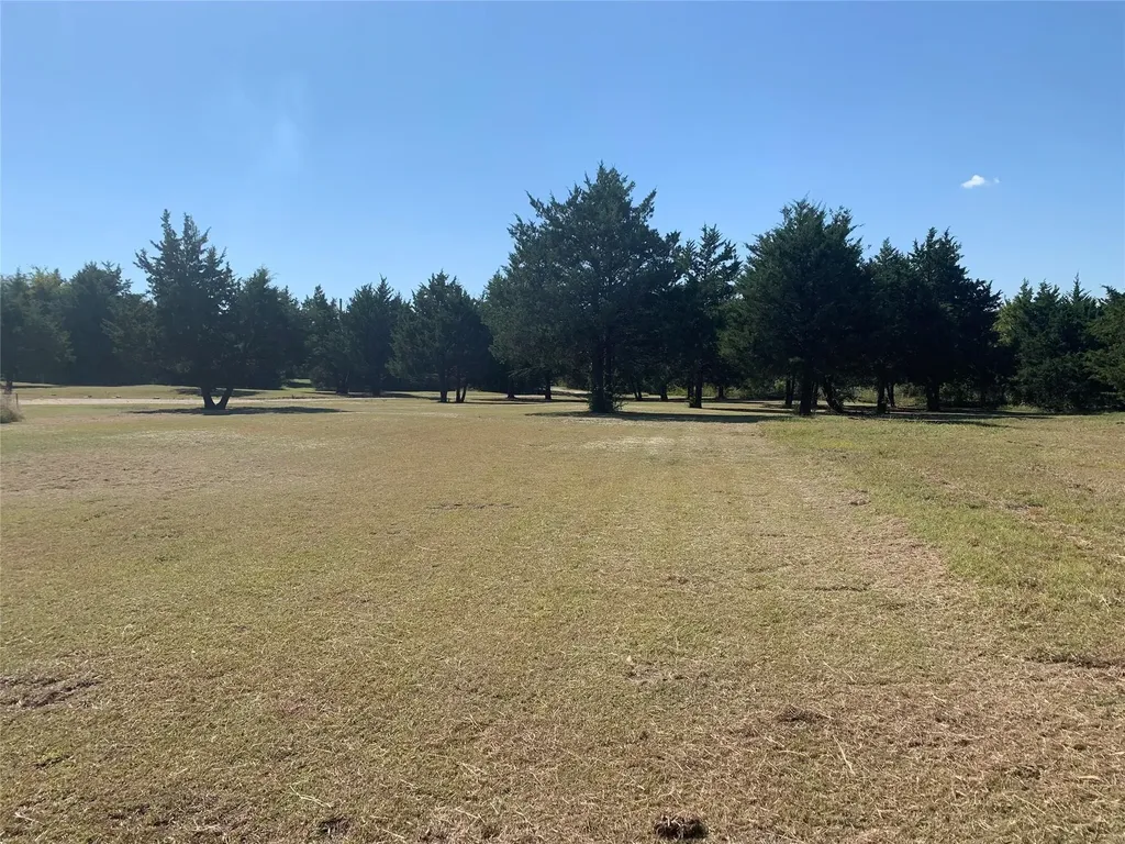 4126 County Road 4111 Campbell TX 75422