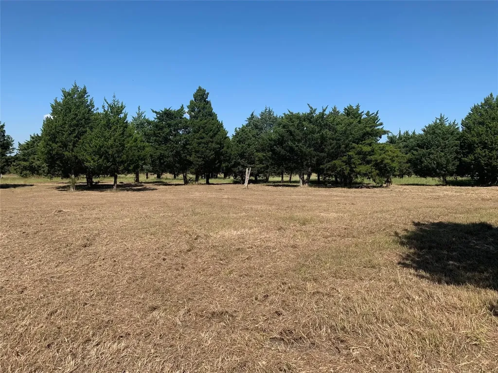 4126 County Road 4111 Campbell TX 75422