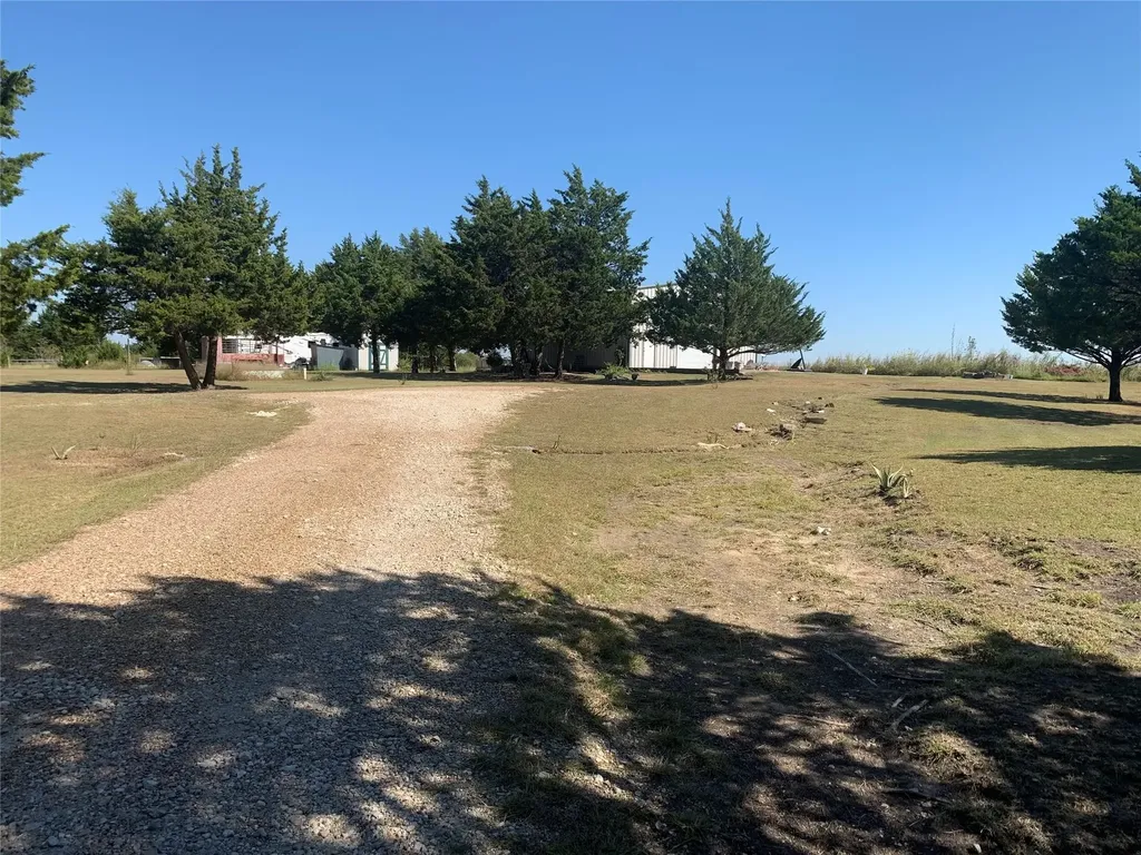 4126 County Road 4111 Campbell TX 75422